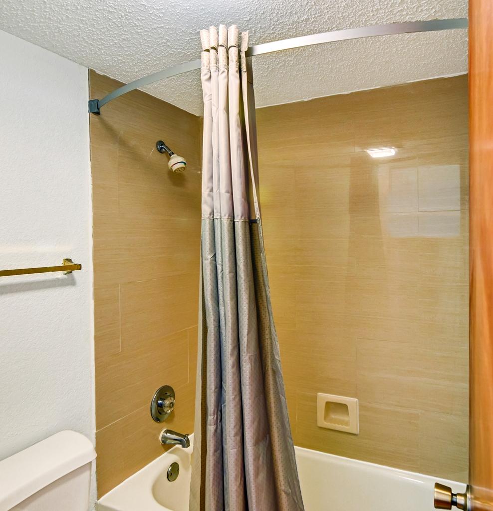 6-lindale, Tx Hotel 2*